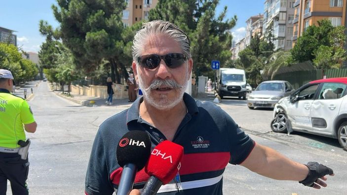 d Kadıköy’de İETT ile otomobil çarpıştı -7