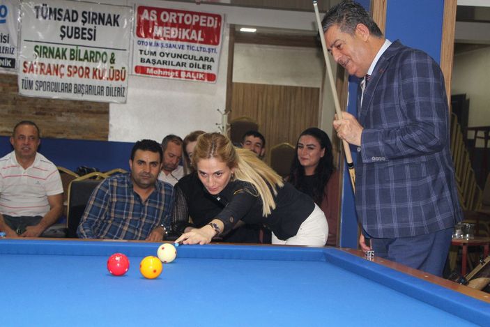 Şırnak’ta ilk kez yapılan bölgesel bilardo turnuvası başladı -6