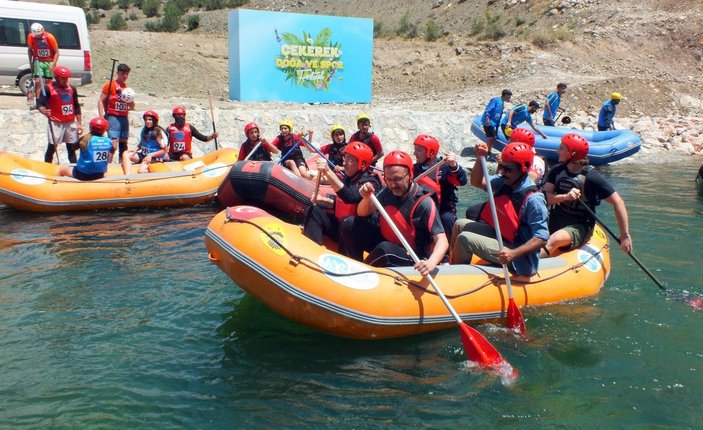 Cumhurbaşkanı Yardımcısı Oktay ve Bakan Kasapoğlu, Yozgat'ta rafting yaptı -2