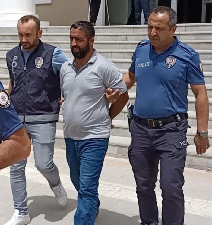 'Dedikodu' tartışmasında öldürülen Fadime defnedildi, kardeşi tutuklandı -6