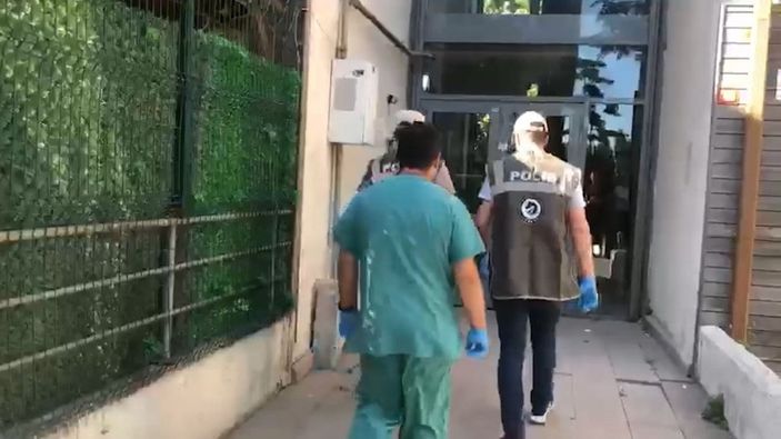 Başakşehir'de gölete bırakılmak istenen ördekler Ankara'da korumaya alındı -3