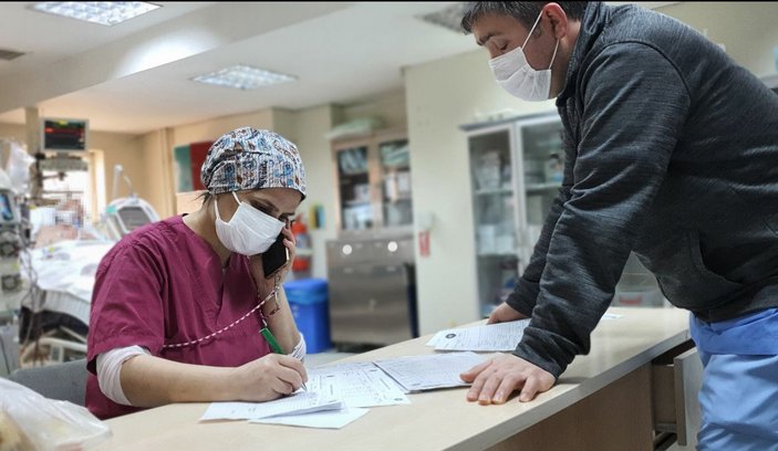 Türk Yoğun Bakım Derneği Başkanı: Bazı hastanelerde şimdiden yüzde 100 doluluk oranına ulaşıldı -3