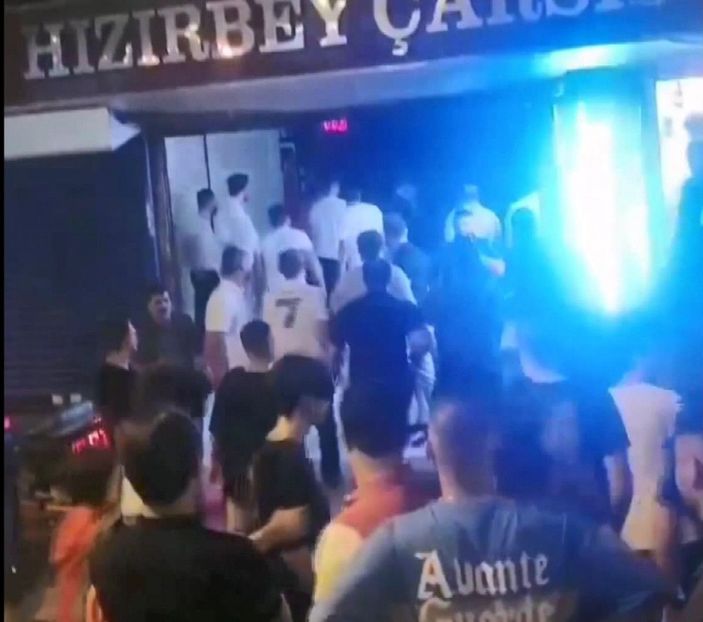 Avcılar'daki esnaf kavgası kamerada -6