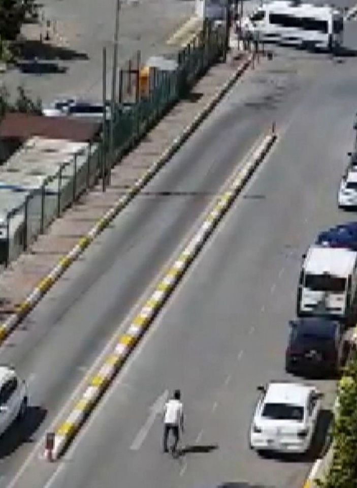 Pendik'te düğün salonuna kurşun yağmuru kamerada  -2