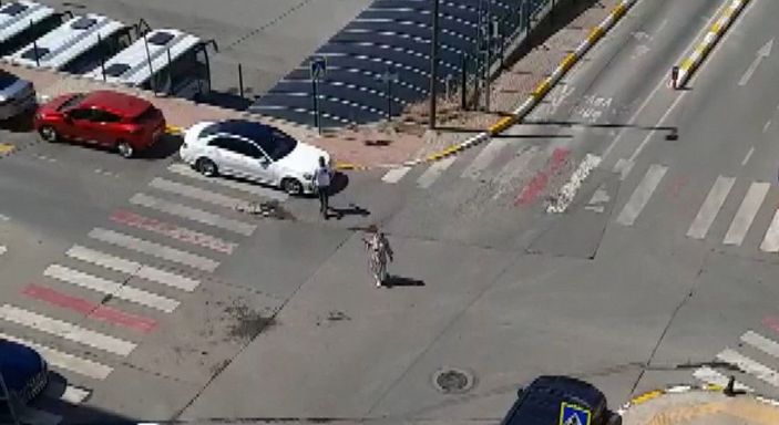 Pendik'te düğün salonuna kurşun yağmuru kamerada  -5