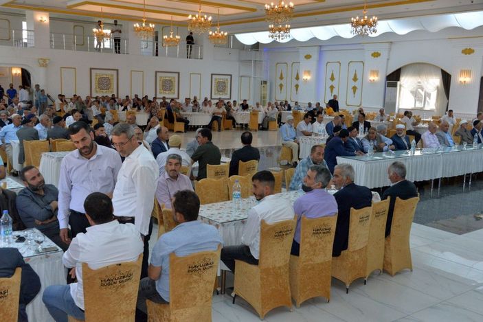 d Bingöl’de 35 yıllık husumet barış yemeği ile sona erdi -4
