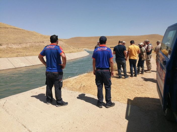 Kanala düşen kuzusu için suya atlayan çoban kayboldu -5