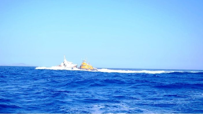 Yunan Sahil Güvenliği, yelkenli tekneyi taciz etti, Türk askeri “rotanızı değiştirmeyin, tam yol ileri” dedi -2