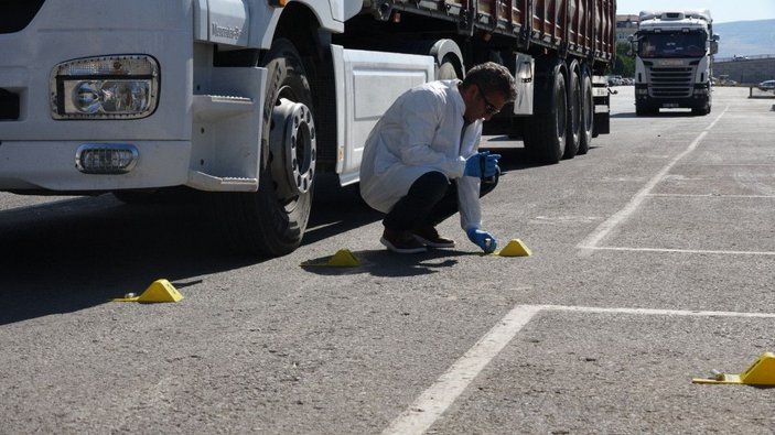 Çorum’da pazar yerine silahlı saldırı; 1 ölü, 1 yaralı -5