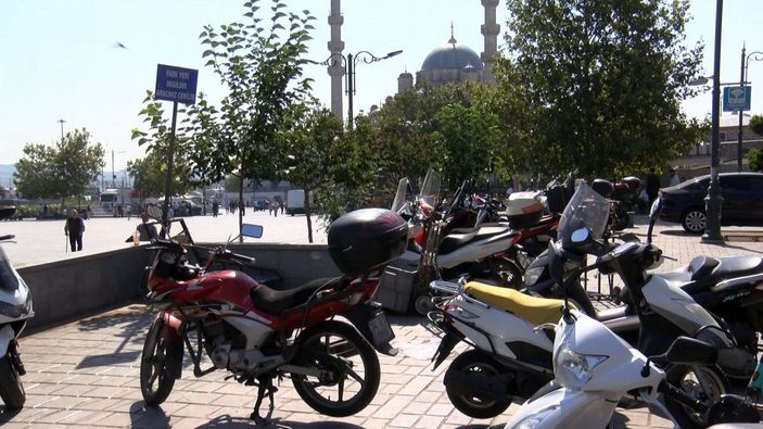 Tarihi meydan motosiklet parkına döndü   -5