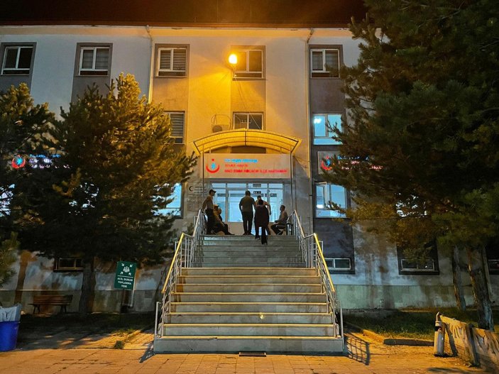 Sivas'ta cenaze yemeğinden etkilenen 104 kişi hastanelik oldu