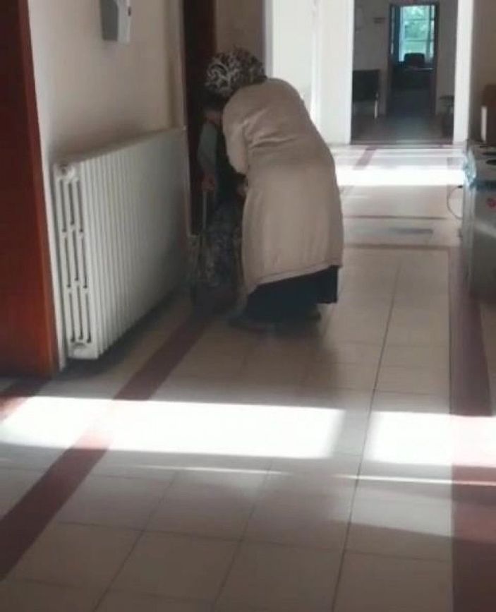 d 'Engelliyim' diyen dilenci, Zabıta Müdürlüğü'nde ayağa kalktı -5