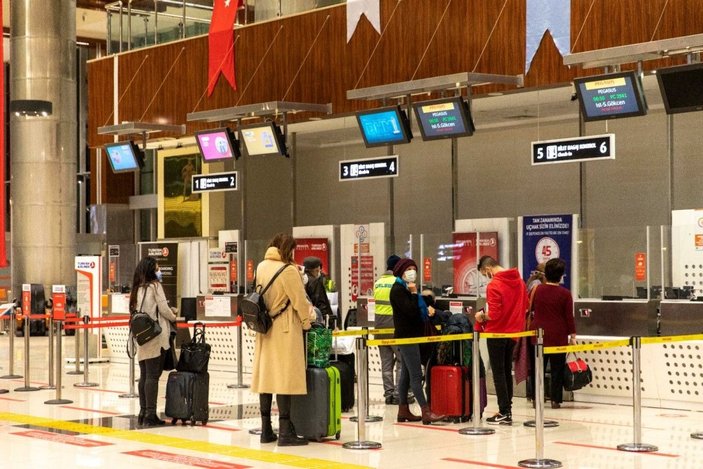 Bakan Karaismailoğlu: İstanbul Havalimanı'nda check-in süresi sadece 1 dakika -1