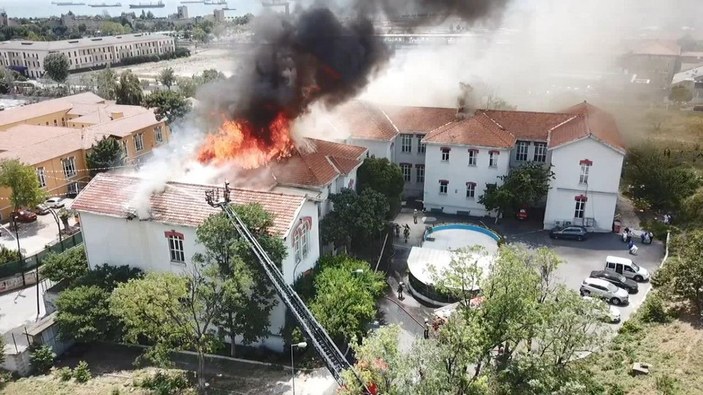 Havadan fotoğraflar//Balıklı Rum Hastanesi'nde yangın -3