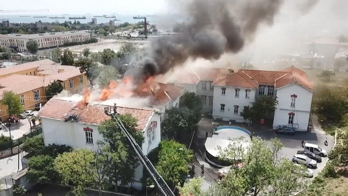 Havadan fotoğraflar//Balıklı Rum Hastanesi'nde yangın -1