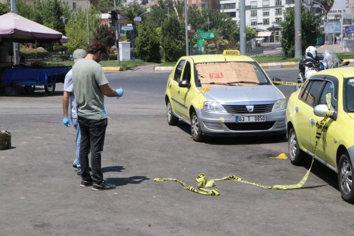 Çevredekileri korkuttu, dövülüp, polise teslim edildi -5