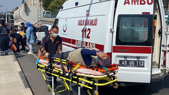 İzmir- Ankara kara yolunda 2 ayrı kaza; 11 yaralı -1