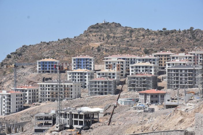 İzmir'de deprem konutlarının teslimi, 10 gün içinde tamamlanacak -5
