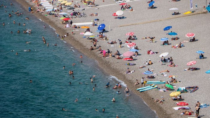 Antalya'da deniz suyu sıcaklığı, hava sıcaklığını geçti -2