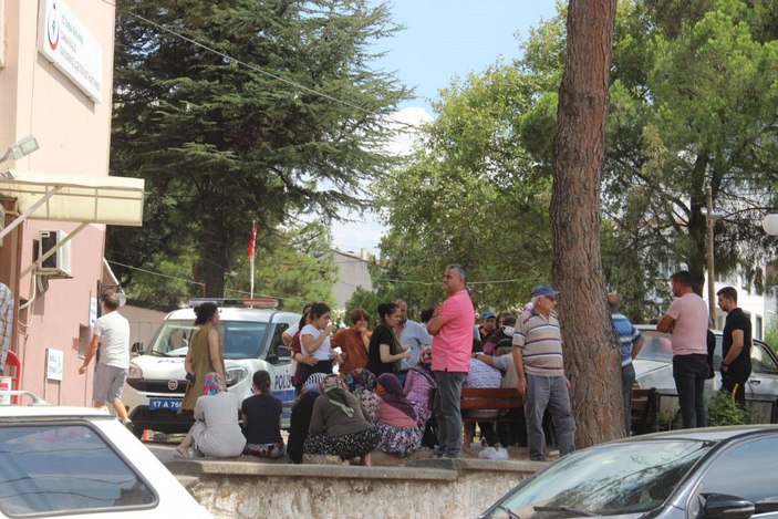 Babasının terastan attığı çekyat başına çarpan 4 yaşındaki Rana, öldü -6