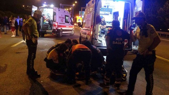 TEM’de tır, kamyon ve yolcu otobüsü kazaya karıştı: 8 yaralı -8