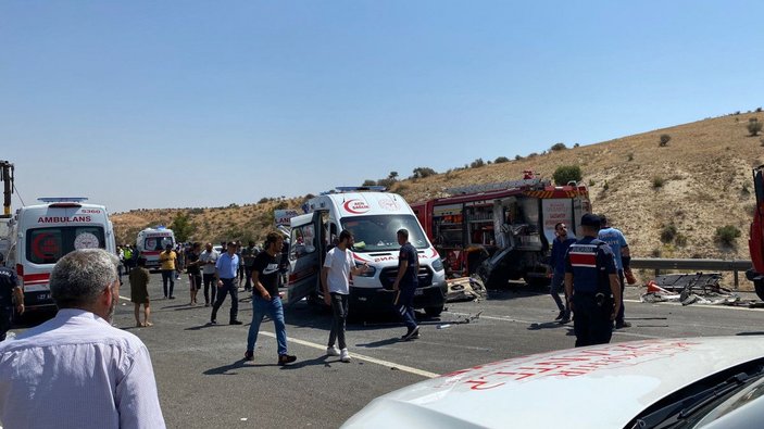 Başsavcılık: Gaziantep'teki kazada yolda yağ veya su birikintisi olduğu iddiası gerçek dışı -1