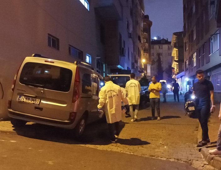 Şişli'de silahlı kavga: 2 yaralı -1