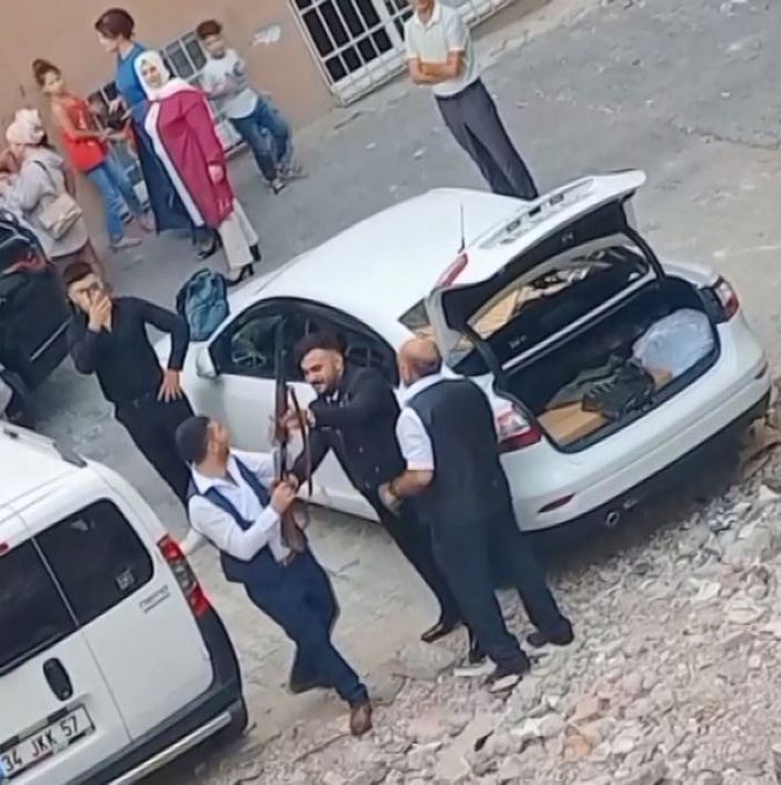 Gelin almaya geldiler çocukların önünde tüfekle havaya ateş ettiler  -5