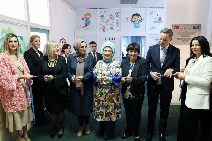 Emine Erdoğan, Saraybosna'da özel gereksinimli çocuklarla bir araya geldi -1