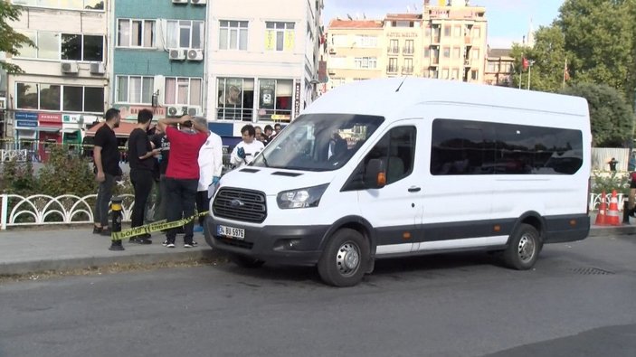 Fatih'te polis minibüste meslektaşını vurdu -2