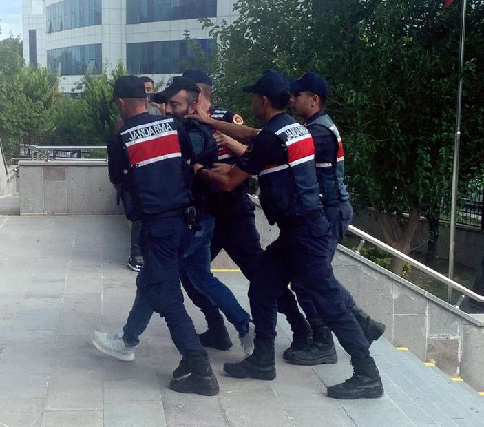 d Ateş açtığı eşini yaralayan koca, 1 ay sonra yakalandı -5