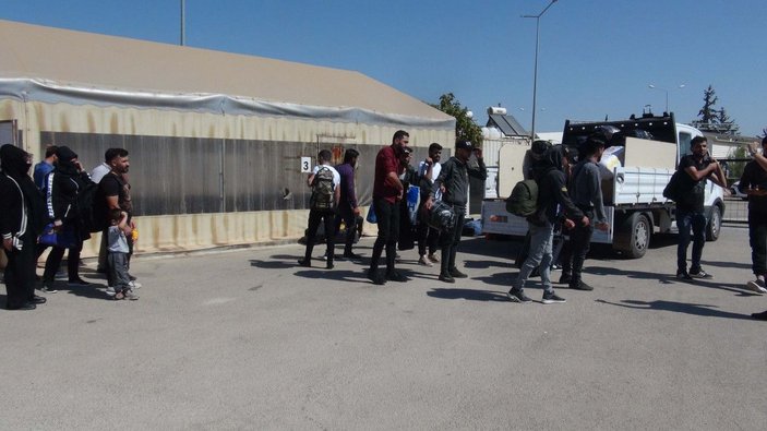 Suriyelerin ülkelerine gönülle geri dönüşleri sürüyor -4