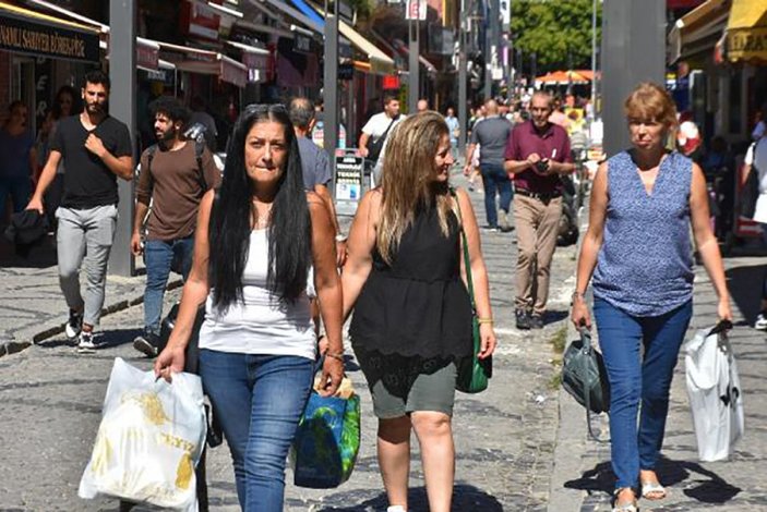 Edirne'de Bulgar ve Yunan müşterisi olan berberler, pazar günü kapanmaya karşı -10