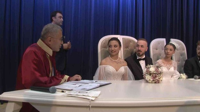 Üsküdar’da 2 erkek kardeş, 2 kız kardeş ile evlendi -2