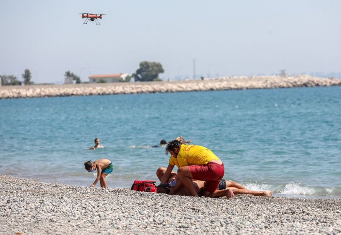 Antalya'da boğulma tehlikesi geçirene 'cankurtaran dron' ile müdahale edilecek
