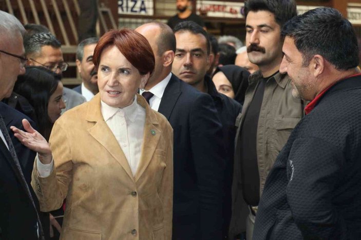 İYİ Parti Genel Başkanı Akşener, Ankara’da hal esnafını ziyaret etti -3