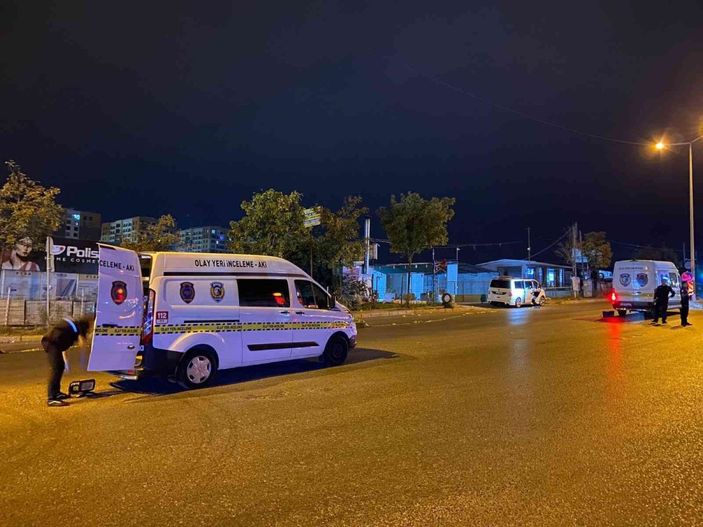 i Beylikdüzü’nde otoparka silahlı saldırı -5