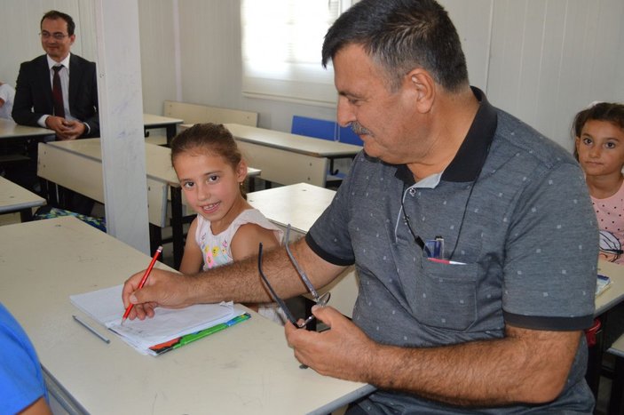 Ukrayna'dan tahliye edilip, Elazığ'a getirilen Ahıska Türkü 800 öğrenci eğitimde -7
