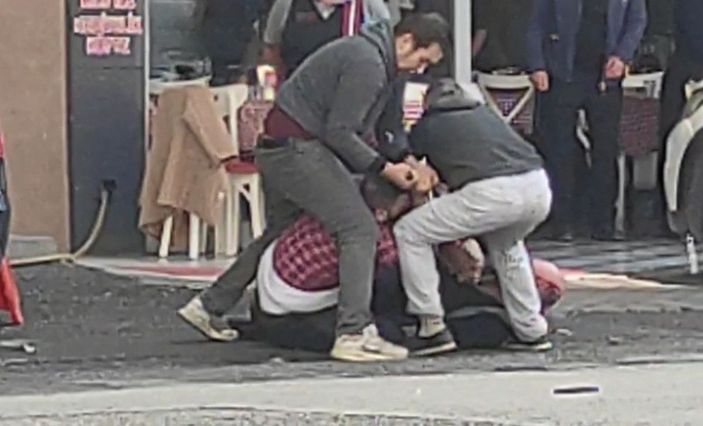 Bursa'da silahlı kavga anı kamerada; 1 yaralı -2