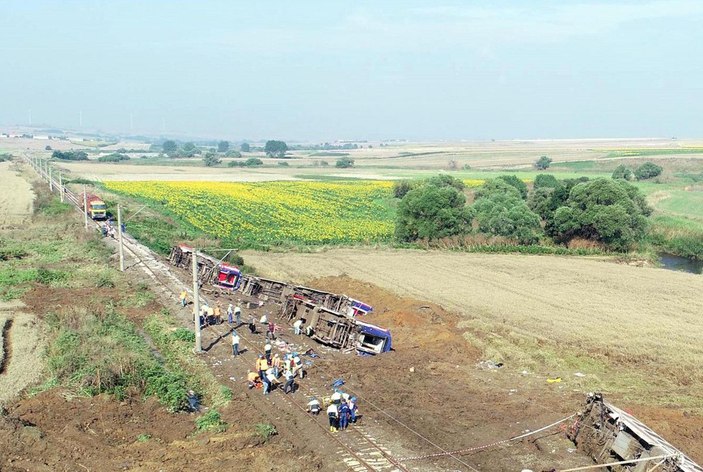 25 kişinin öldüğü tren kazasında yakalama kararı verilen Karasu, tutuklandı -2