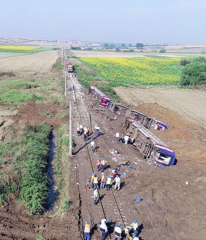 25 kişinin öldüğü tren kazasında yakalama kararı verilen Karasu, tutuklandı -3