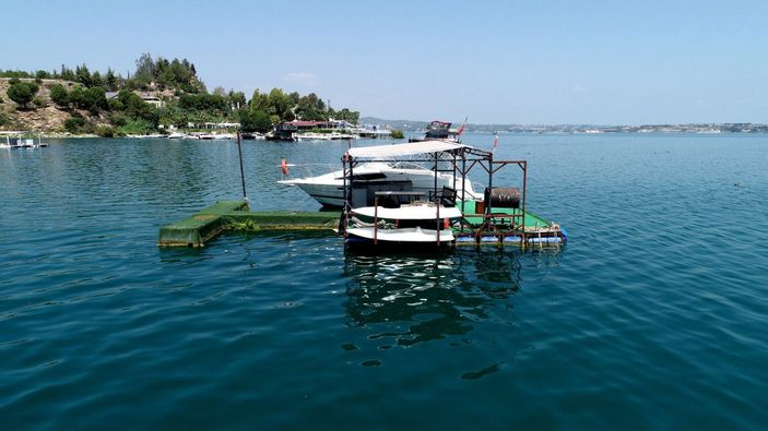 Gölde duba üstü kaçak yapıların kaldırılması için 25 Ekim'e kadar süre -6