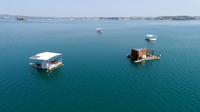 Gölde duba üstü kaçak yapıların kaldırılması için 25 Ekim'e kadar süre -3