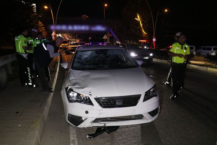 Otomobilin çarptığı skuter sürücüsü  hayatını kaybetti -2