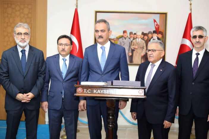 Bakan Özer: Yüzde 78 olan 5 yaştaki okullaşma oranlarını yüzde 94'e çıkardık -5