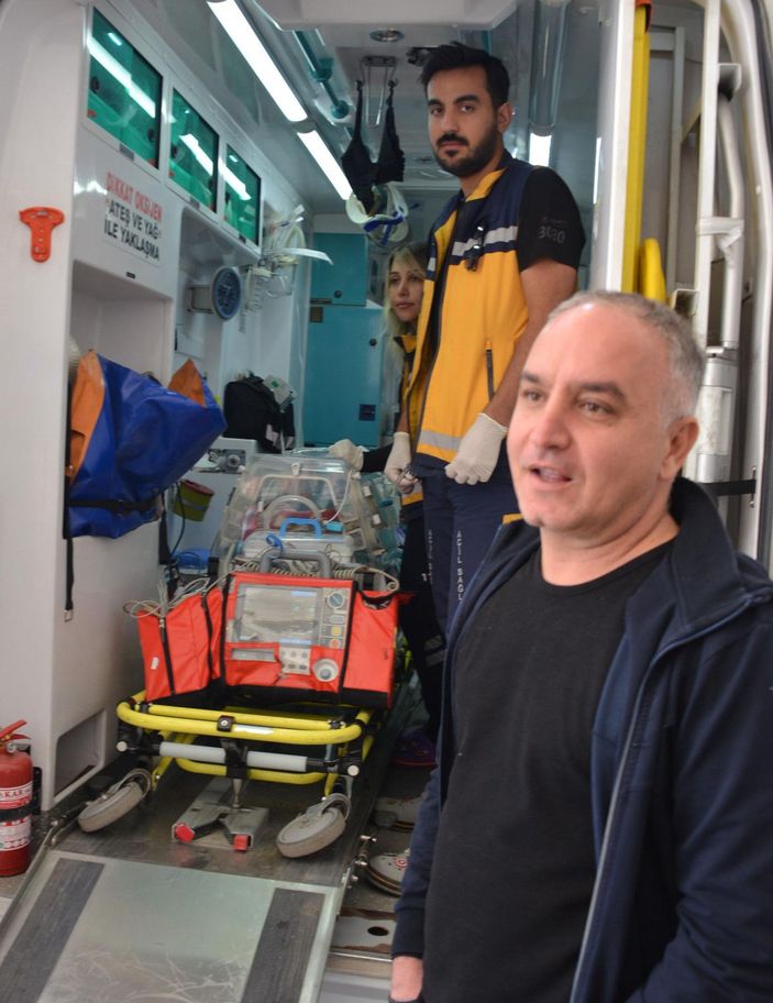 Doktor, 7 aylık doğan bebekle sevk edildiği kente gitti -1