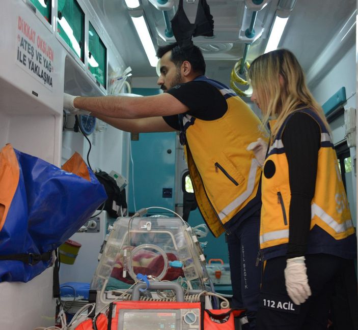 Doktor, 7 aylık doğan bebekle sevk edildiği kente gitti -3