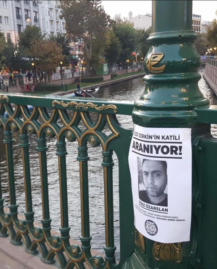 Ezgi'nin katilinin bulunması için 17 şehirde duvar ve direklere afişler yapıştırıldı -2