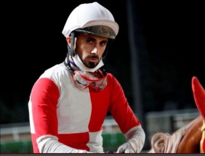 Adana'da 41 gün komada kalan jokey Samet, 18 ay sonra ata bindi