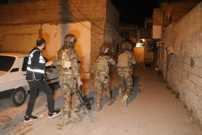 Şanlıurfa’da 350 polis ile 'torbacı' operasyonu: 48 gözaltı -5